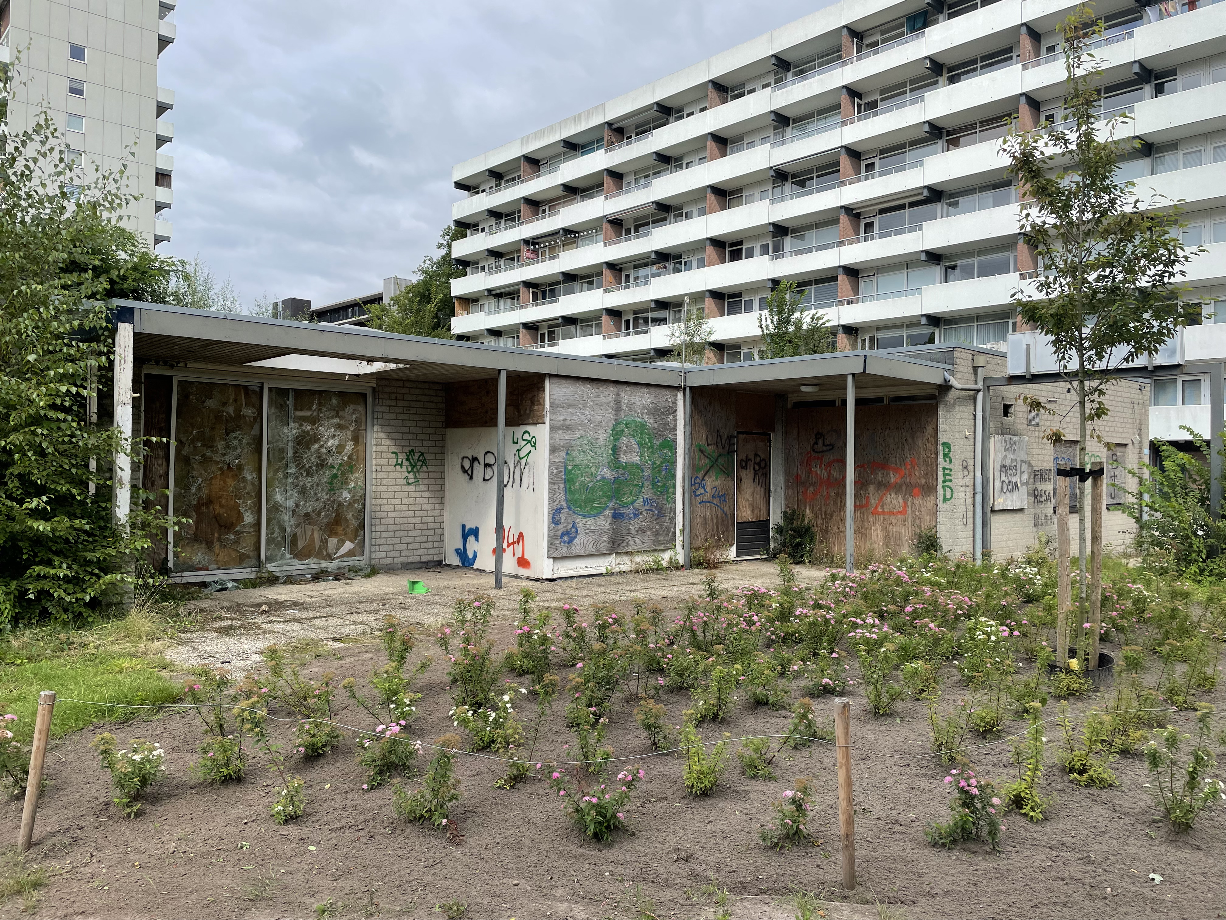 Voorlopig geen nieuwe plannen voor voormalige sportschool Emmerhout