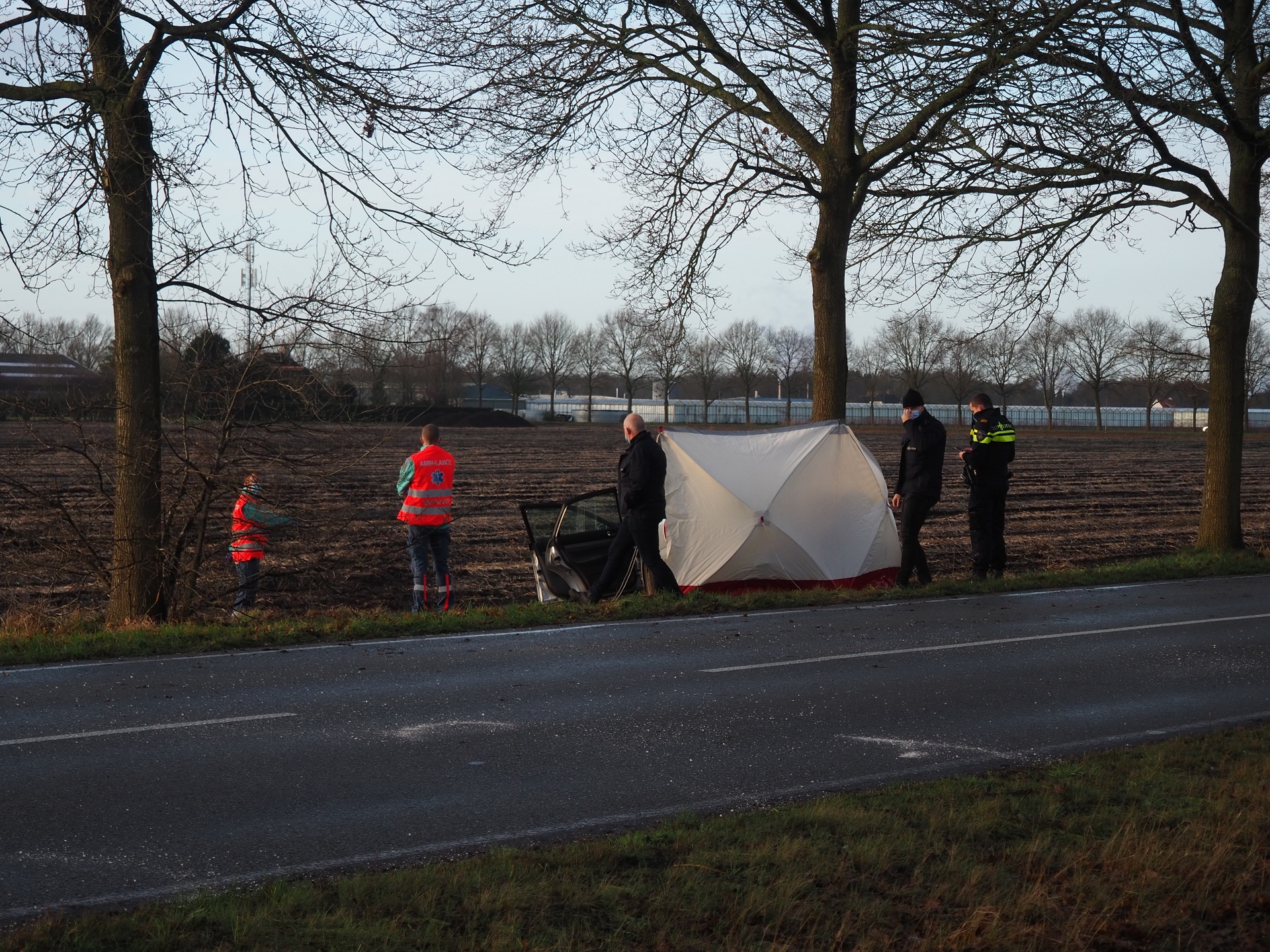 Persoon overleden bij auto-ongeluk bij Barger-Compascuum