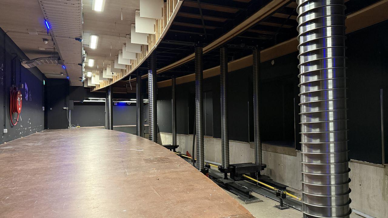 De orkestbak van het ATLAS theater in Emmen